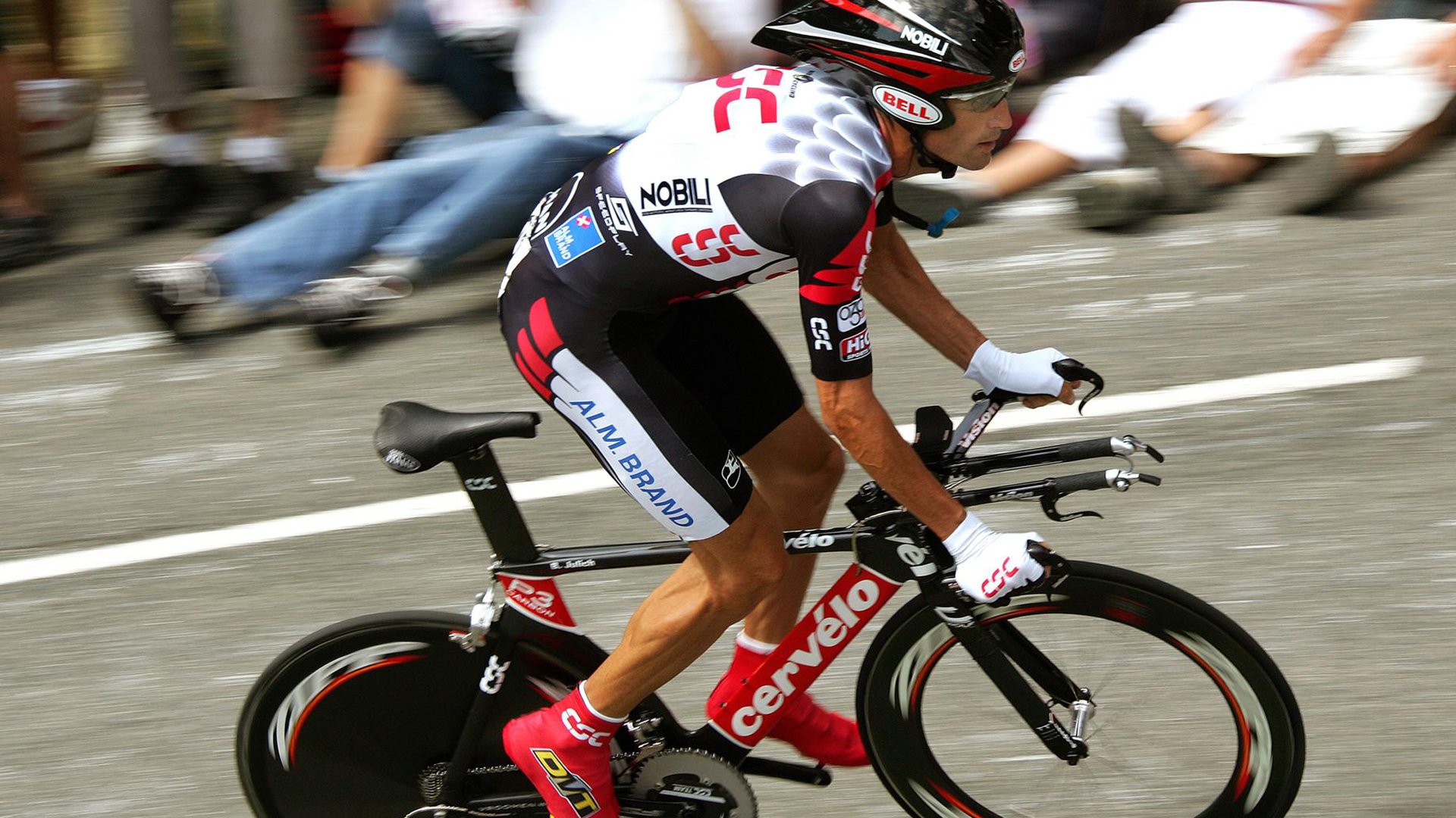 快船训练营餐饮健康菜单引关注，快船队宣传片
